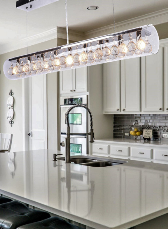 lampadario tubolare in vetro per cucina
