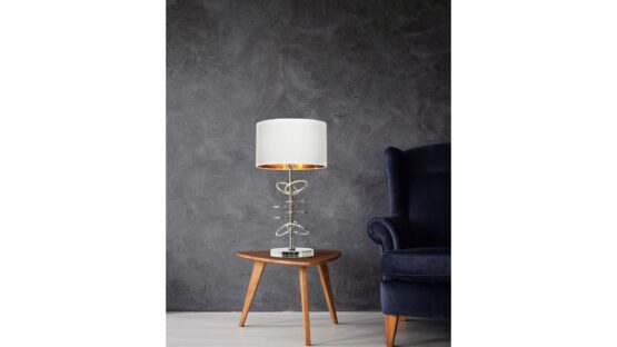 lampade da tavolo di design con struttura cromata e paralume bianco