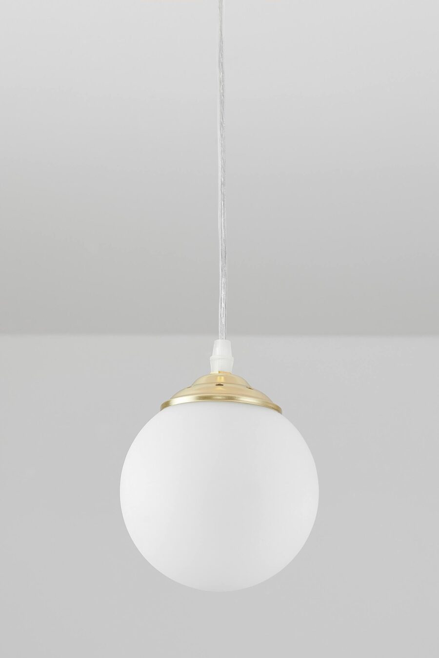 Lampada pendente con palla bianca dorata FINO W1