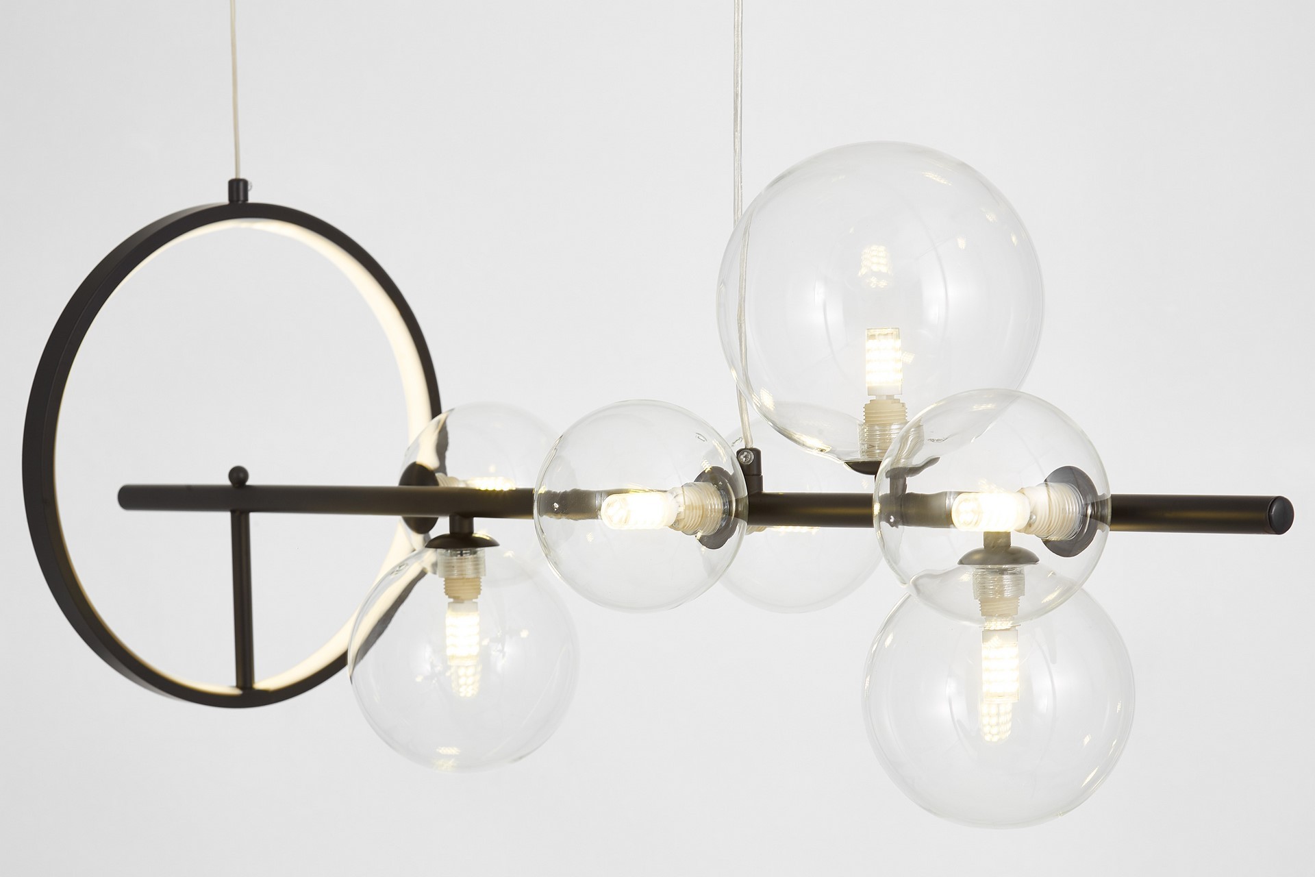 Lampadario moderno con sfere trasparenti MERIDO W7